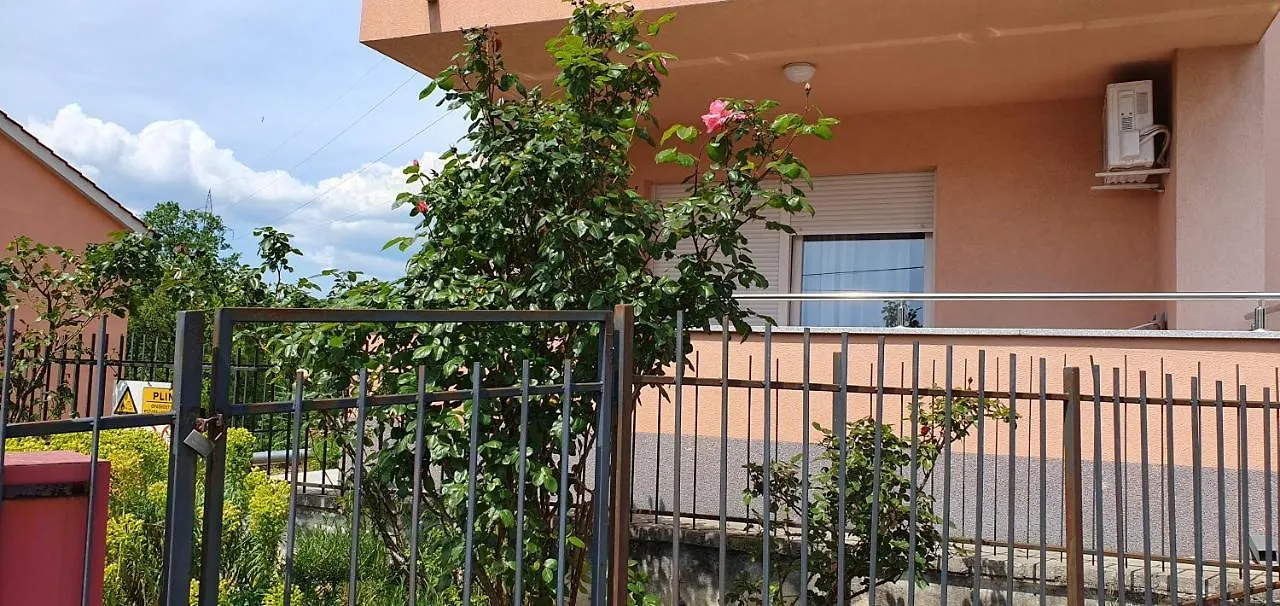 Apartment Apartman Mano Rijeka Croatia